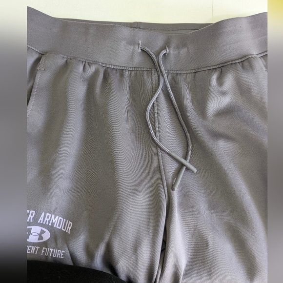 UNDER ARMOUR Women's UA IWD  Performance Pants Snap Panels Purple Size XS EUC - Picture 10 of 13